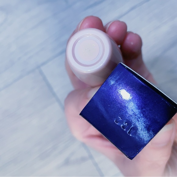 NIB Estee Lauder Pure Color Envy Nighttime Rescue Lip Oil-Serum 9ml - Picture 4 of 6